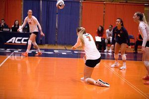 Syracuse fell short in the first set, which set the tone for the rest of the match. 