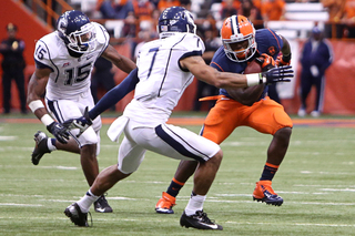 SU running Back Ashton Bryold makes a cut on a carry in the fourth quarter. Broyld picked up 47 yards on eight carries during the drive with SU leading 40-10.